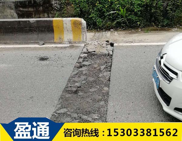 橋梁伸縮縫盈通.jpg 橋梁伸縮縫盈通.jpg